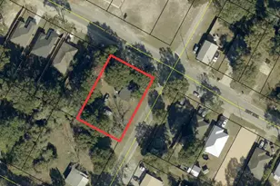 625 E Chestnut Ave E, Crestview, FL 32539 - Photo 1