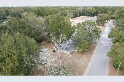 625 E Chestnut Avenue E, Crestview, FL 32539 - Photo 5