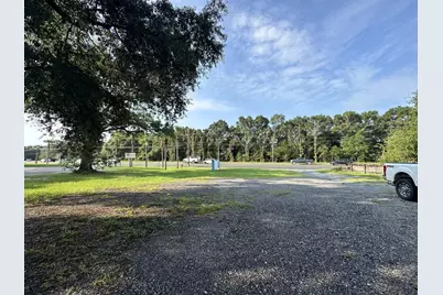 426 W James Lee Boulevard W, Crestview, FL 32536 - Photo 7