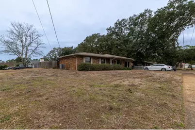 300 NW Victoria Avenue NW, Fort Walton Beach, FL 32548 - Photo 29