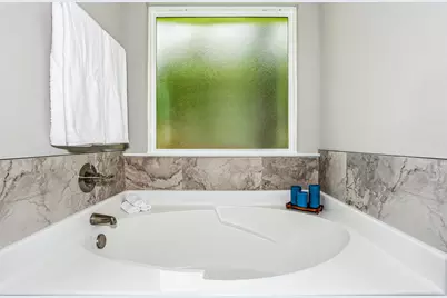 7572 Hatteras Drive, Navarre, FL 32566 - Photo 25