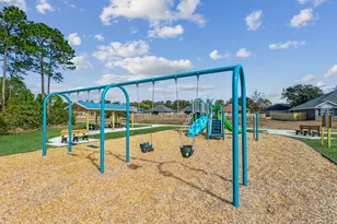 7576 Hatteras Dr, Navarre, FL 32566 - Photo 9