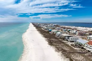 7943 Gulf Blvd, Navarre, FL 32566 - Photo 55