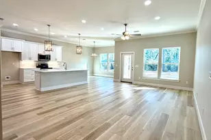 6018 Paige Ln, Crestview, FL 32536 - Photo 9