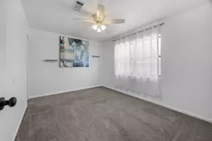 435 Argyle Ct, Mary Esther, FL 32569 - Photo 9