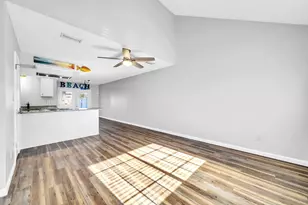 5628 Thomas Dr, Panama City Beach, FL 32408 - Photo 5