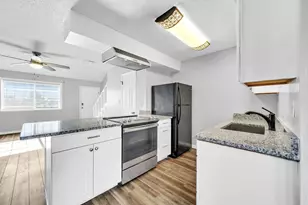 5628 Thomas Dr, Panama City Beach, FL 32408 - Photo 11