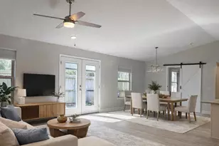 7133 Leisure St, Navarre, FL 32566 - Photo 3