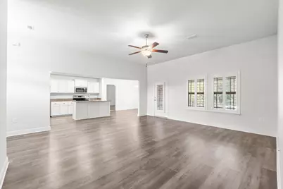 5747 Marigold Loop, Crestview, FL 32539 - Photo 5