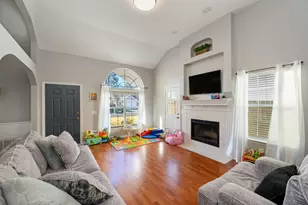 1221 Charleston Cir, Fort Walton Beach, FL 32547 - Photo 5