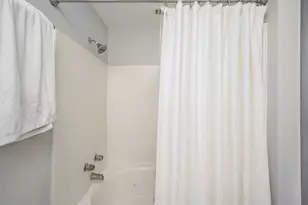 1221 Charleston Cir, Fort Walton Beach, FL 32547 - Photo 21