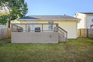1221 Charleston Cir, Fort Walton Beach, FL 32547 - Photo 29