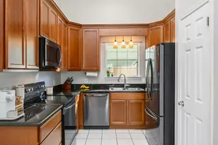 1221 Charleston Cir, Fort Walton Beach, FL 32547 - Photo 11