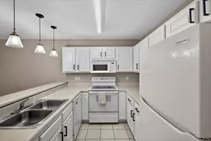 964 Scenic Oak Ln, Fort Walton Beach, FL 32547 - Photo 5