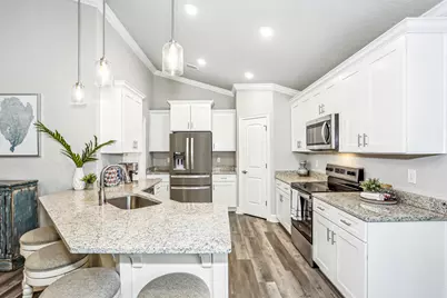 7580 Hatteras Drive, Navarre, FL 32566 - Photo 19