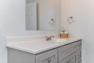 402 Serene Ct, Crestview, FL 32539 - Photo 17