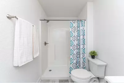 402 Serene Court, Crestview, FL 32539 - Photo 15