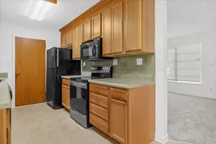 922 Montclair Rd, Pensacola, FL 32505 - Photo 9