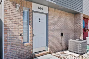 144 SE Scottwood Dr SE, Fort Walton Beach, FL 32548 - Photo 3