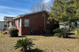 510 E Fisher Street E, Pensacola, FL 32503 - Photo 3