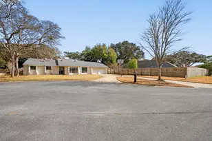 4 Palm Springs Ct, Shalimar, FL 32579 - Photo 5