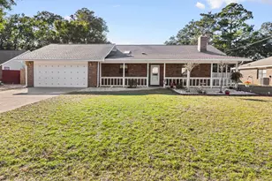 2024 Bayshore Dr, Niceville, FL 32578 - Photo 1