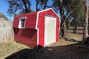 212 Secretariat Dr, Crestview, FL 32539 - Photo 3