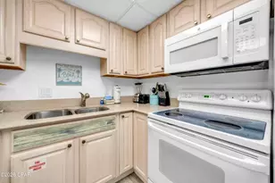 8727 Thomas Dr, Panama City, FL 32408 - Photo 9