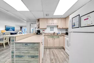 8727 Thomas Dr, Panama City, FL 32408 - Photo 7