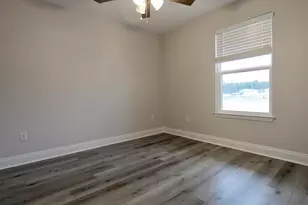 5380 Highview Dr, Crestview, FL 32539 - Photo 9