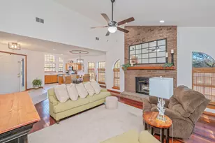 125 Claire Dr, Crestview, FL 32536 - Photo 5