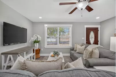 3042 Stillwell Boulevard, Crestview, FL 32539 - Photo 11