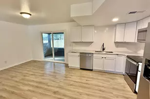 137 Valencia Dr, Fort Walton Beach, FL 32547 - Photo 9