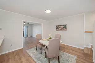 130 Valencia Dr, Fort Walton Beach, FL 32547 - Photo 9