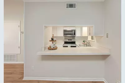 130 Valencia Drive, Fort Walton Beach, FL 32547 - Photo 11