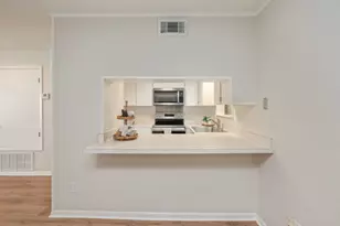 130 Valencia Dr, Fort Walton Beach, FL 32547 - Photo 11