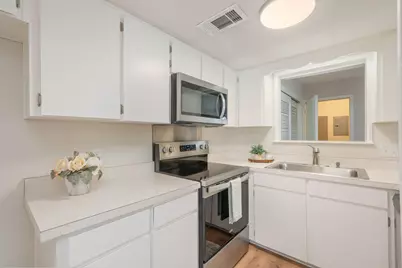 130 Valencia Drive, Fort Walton Beach, FL 32547 - Photo 7