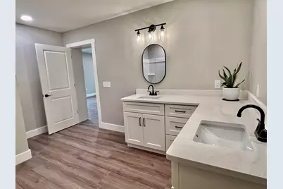 16 N 1st Street N, Defuniak Springs, FL 32433 - Photo 17