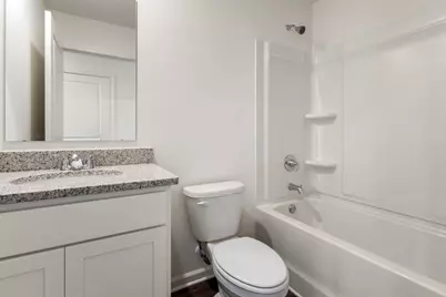 556 Woodlands Boulevard, Defuniak Springs, FL 32433 - Photo 9