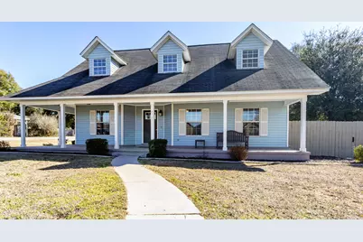 4565 Scarlet Drive, Crestview, FL 32539 - Photo 1