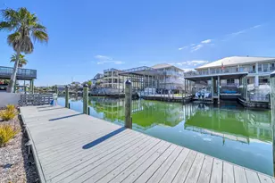 610 Lagoon Dr, Destin, FL 32541 - Photo 55