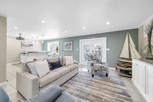 610 Lagoon Dr, Destin, FL 32541 - Photo 9