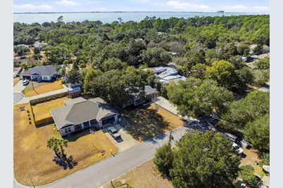 5471 Bonanza Drive, Gulf Breeze, FL 32563 - Photo 59