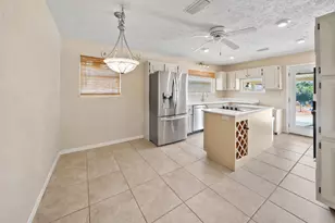 2661 Island View Dr, Panama City, FL 32405 - Photo 21