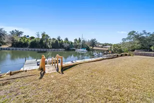 2661 Island View Dr, Panama City, FL 32405 - Photo 7