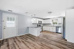 119 NW Carol Ave NW, Fort Walton Beach, FL 32548 - Photo 11