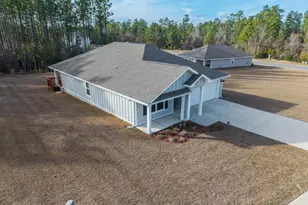 3049 Heritage Plantation Blvd, Laurel Hill, FL 32567 - Photo 3