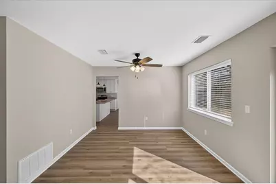 199 College Cove, Niceville, FL 32578 - Photo 17