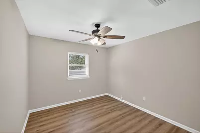 199 College Cove, Niceville, FL 32578 - Photo 23