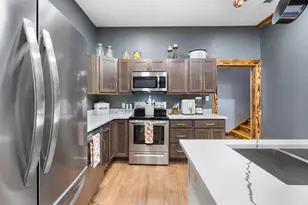 981 E Chestnut Ave E, Crestview, FL 32539 - Photo 23